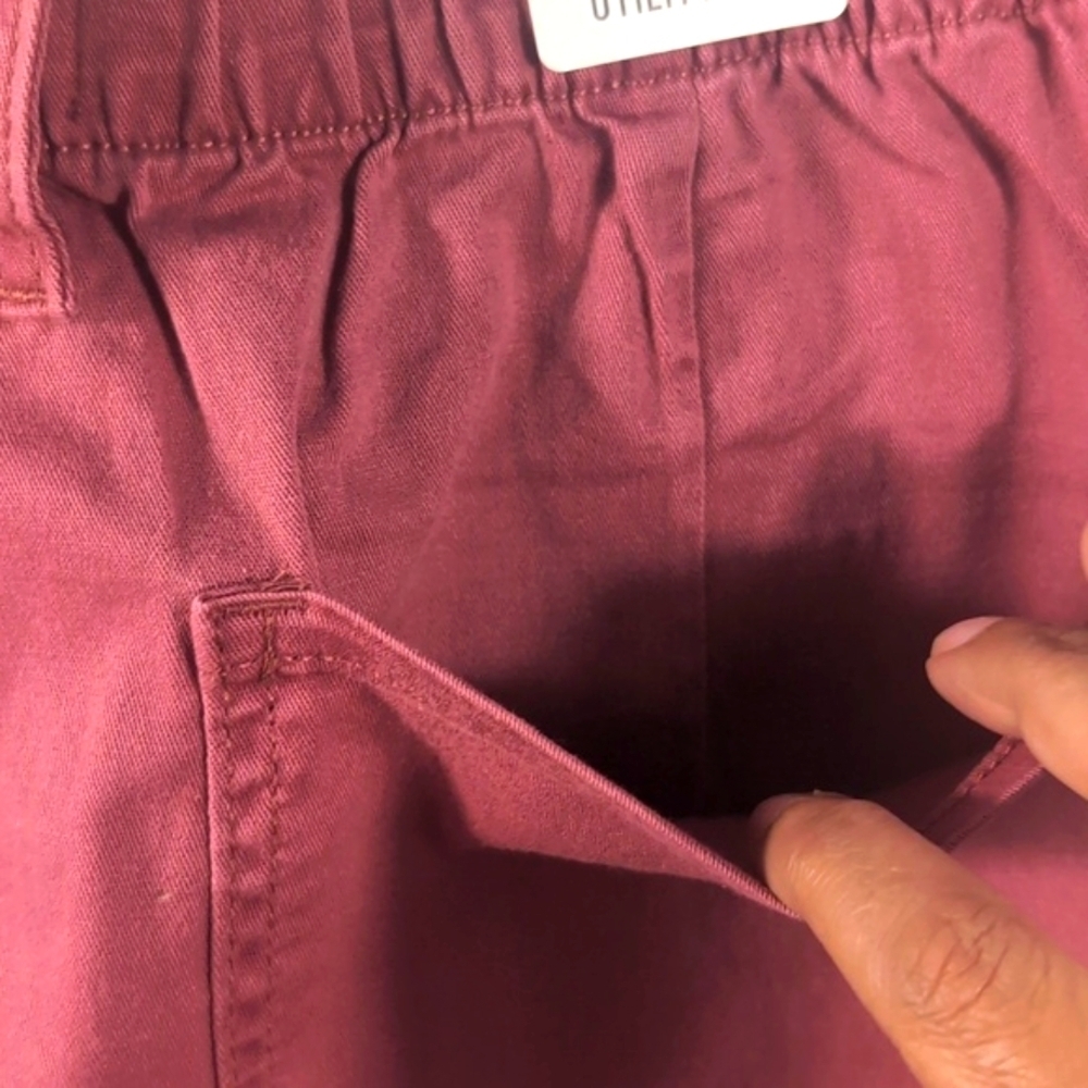 NWT Gloria Vanderbilt Utility Cargo Shorts Light Maroon Size Large | Stretch - Picture 8 of 16